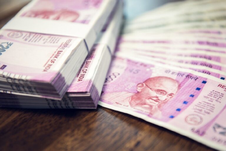 1744090966 money 1.jpg