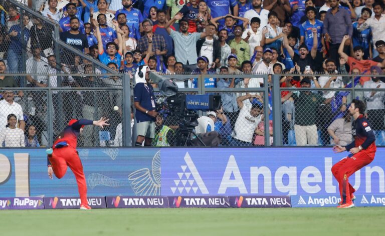 5vlgflr8 rcb phil salt tim david catch 625x300 08 April 25.jpg