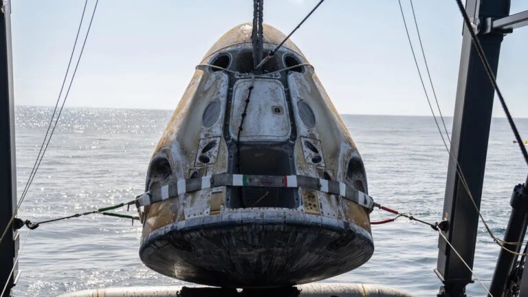 Spacex’s Fram2 Mission Ends With Historic West Coast Splashdown