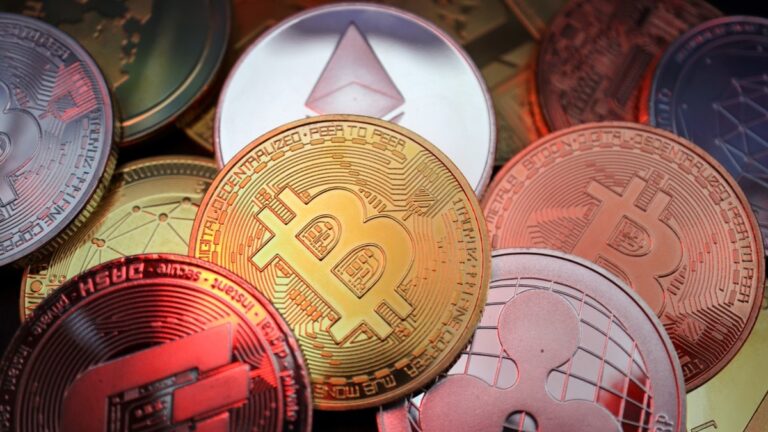 btc Reuters 1702371452116.jpg