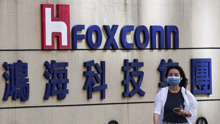 foxconn reuters 2 1690971464212.jpg