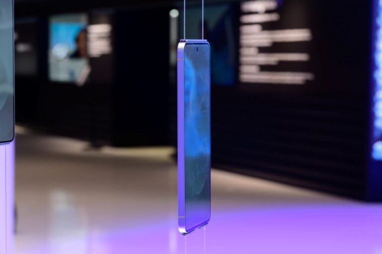 galaxy s25 edge mwc samsung 1742046500198.jpg