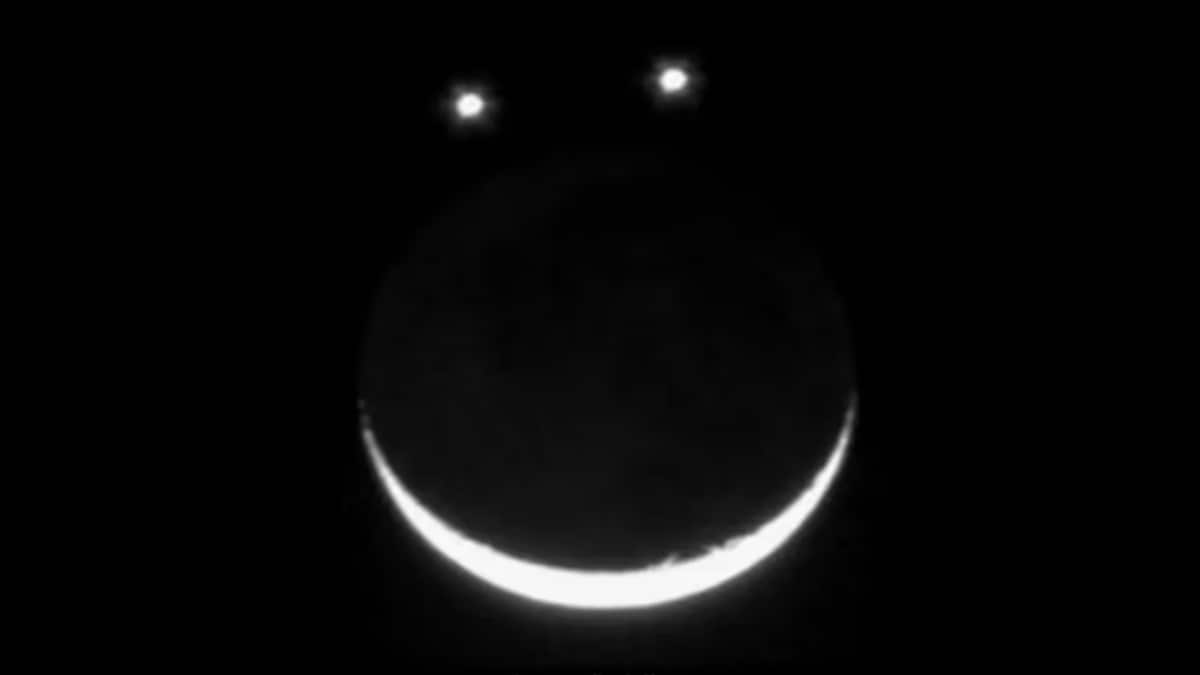 L6u66trs smileymoon 625x300 24 april 25.jpg