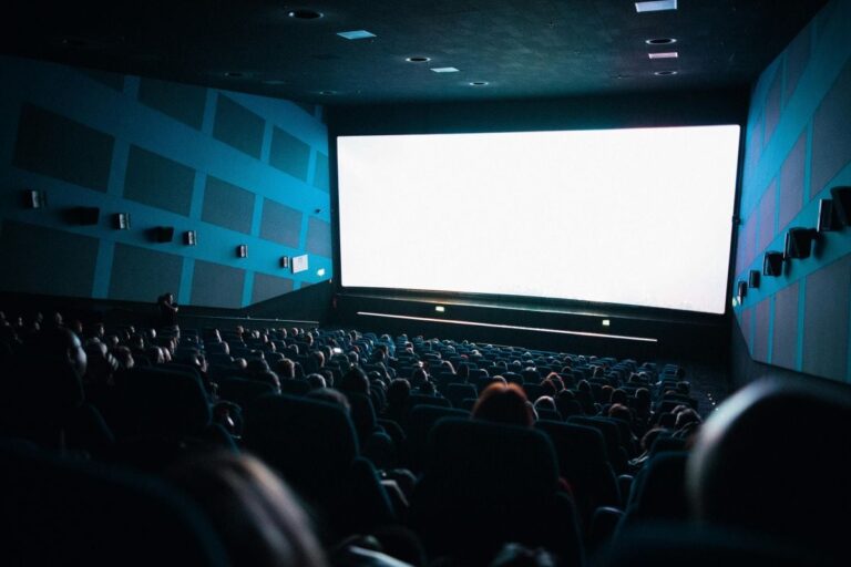 movie theatre bence szemerey pexels 1743488327303.jpg