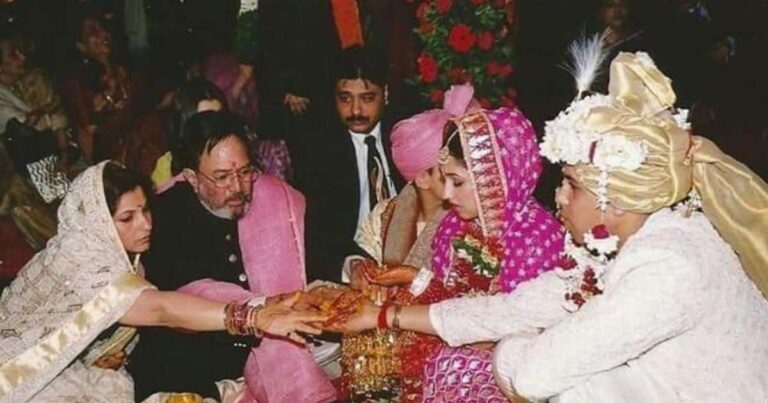 rinke khanna 2025 04 5824eabdbd3ec7763dea9d10eb5f5448 16x9.jpg