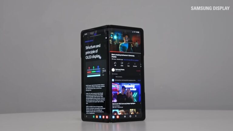 samsung flex in and out samsung display 1743503806641.jpg