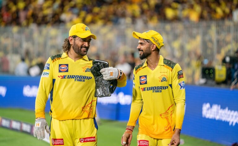 usj5naf ms dhoni ruturaj gaikwad bcci 625x300 10 April 25.jpg