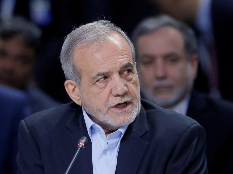 2025 02 05T103233Z 1828402288 RC2WQAA93ICN RTRMADP 3 IRAN NUCLEAR USA TALKS 1738787147.jpg