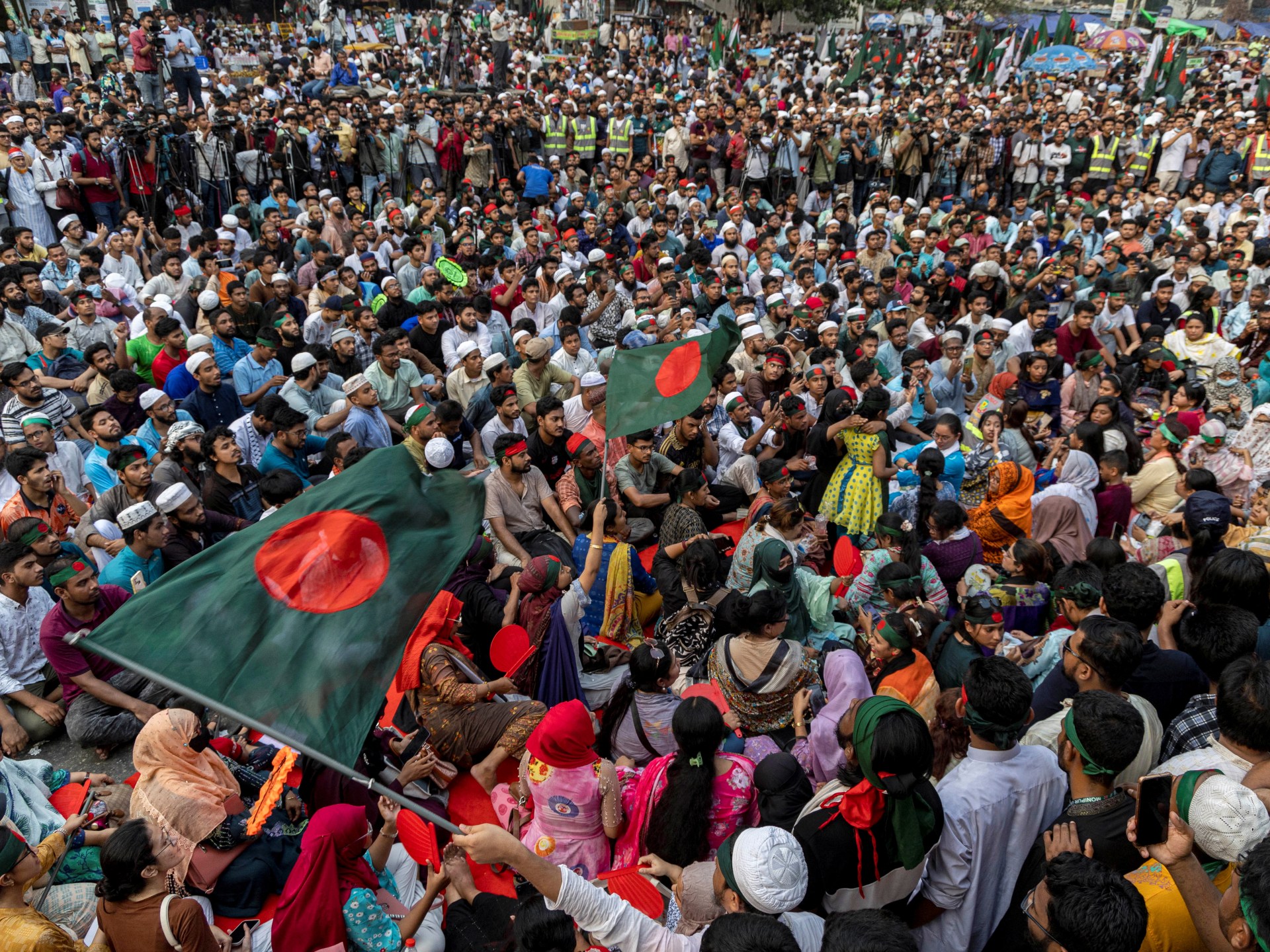 2025 05 10T204054Z 1908522332 RC2ZEEARIQQP RTRMADP 3 BANGLADESH POLITICS 1746944761.jpg