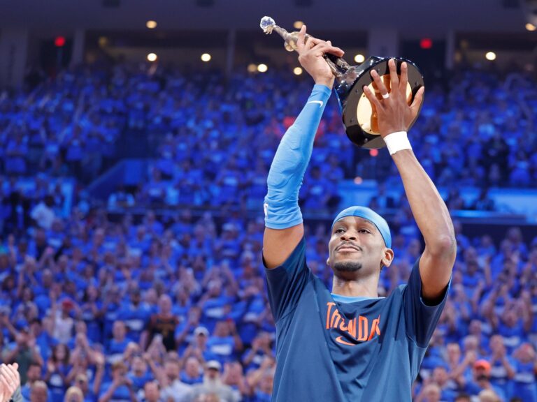 2025 05 23T014132Z 1772931327 MT1USATODAY26258389 RTRMADP 3 NBA PLAYOFFS MINNESOTA TIMBERWOLVES AT O.jpeg
