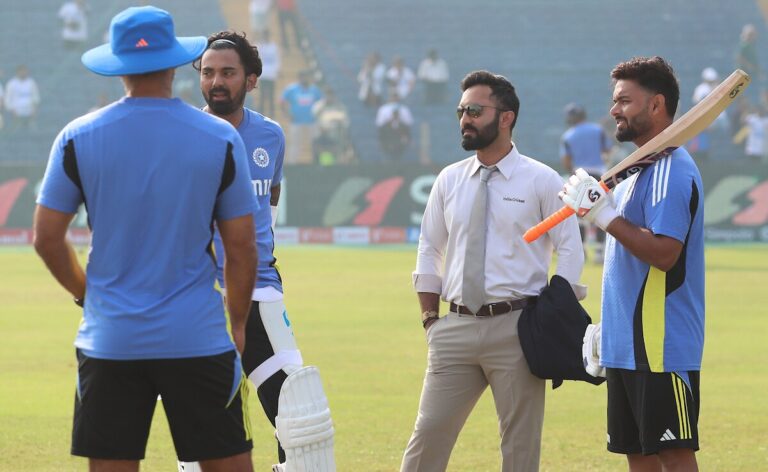 5f3fiqrc kl rahul and rishabh pant bcci 625x300 23 May 25.jpg
