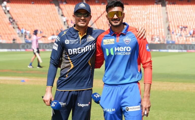 80bh49bc shubman gill axar patel bcci 625x300 18 May 25.jpg