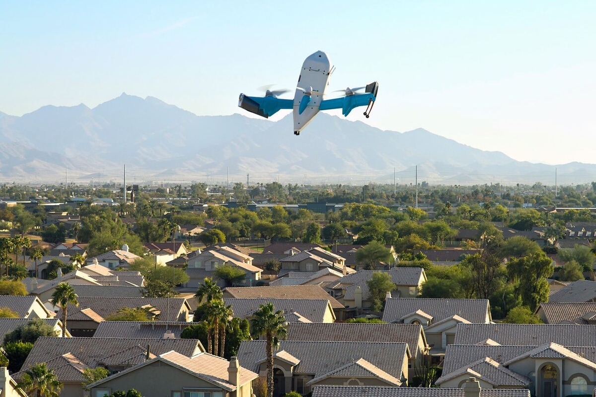 amazon drones delivery blog 1747811520818.jpg