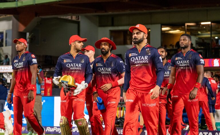 fs6fjk14 team rcb bcci 625x300 16 May 25.jpg