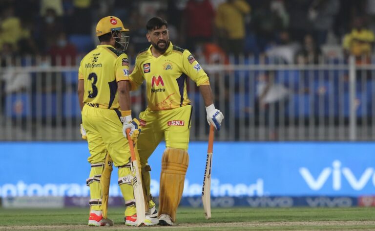 sbhavtgc ms dhoni and suresh raina bcci 625x300 18 May 25.jpg