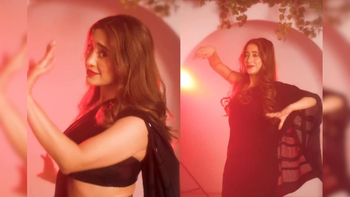 shivangi 2025 05 40f553c8cfe0e12160ca6906669a5d09 3x2.jpg