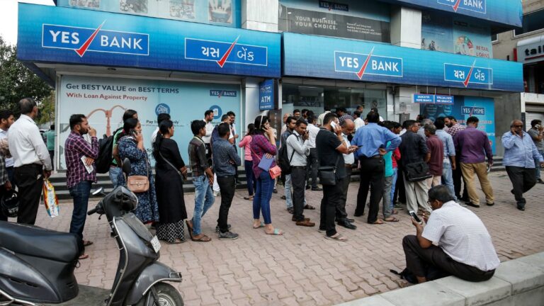 yes bank account holders line image reuters 1583488631842.jpg
