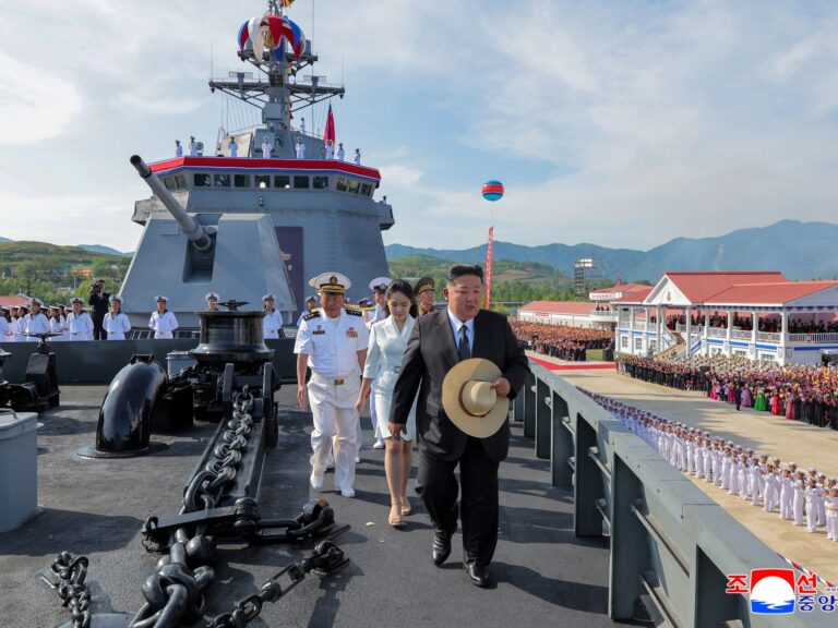 2025 06 12T224232Z 1342610785 RC2A1FAFR1HM RTRMADP 3 NORTHKOREA SHIP 1749797252.jpg