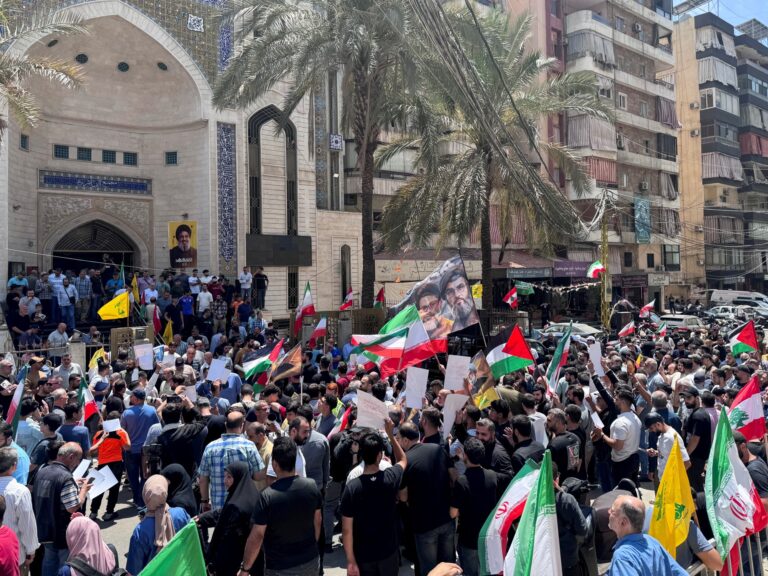 2025 06 20T111608Z 1701447070 RC2A6FANKOZH RTRMADP 3 NUCLEAR IRAN LEBANON PROTEST 1750422379.jpg