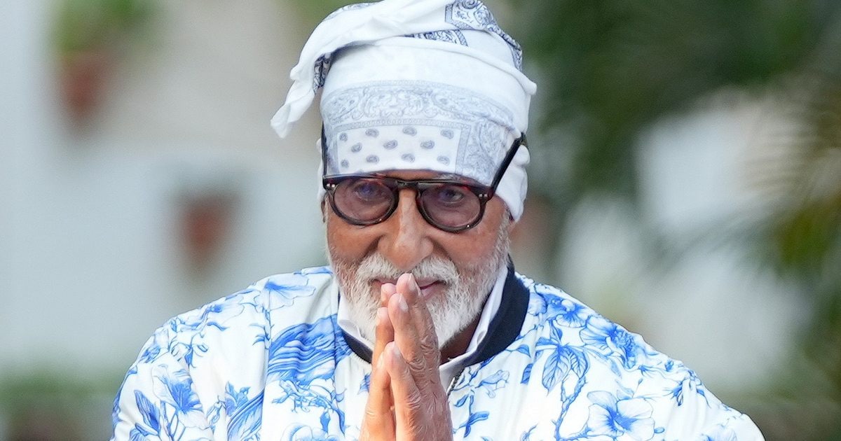 Amitabh bachchan Age 2025 06 242acc224cb8d2e2a45f0f417bb49871 16x9.jpg