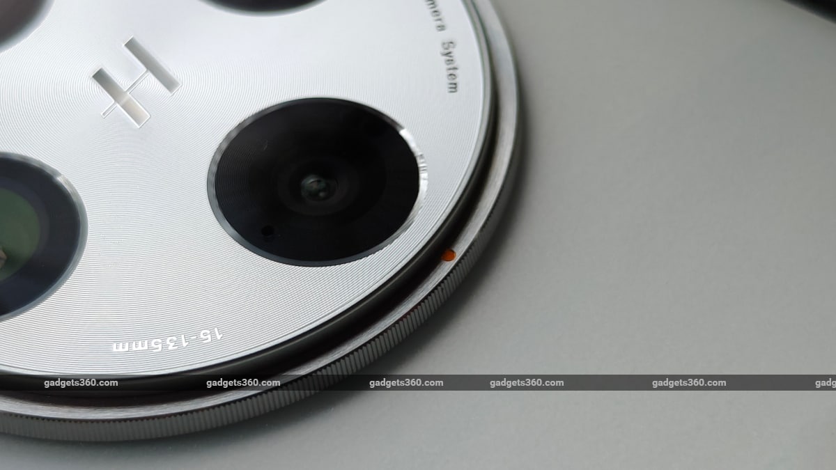 oppo findx8 findx8pro review cameras gadgets 360 1733488039828.jpg
