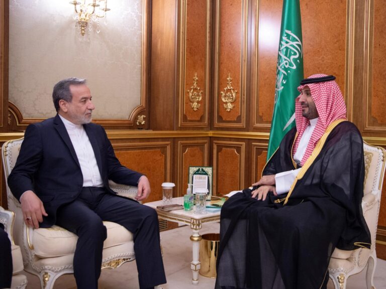 2025 07 08T214037Z 365317025 RC2LIFA7VFIK RTRMADP 3 IRAN SAUDI 1752013334.jpg