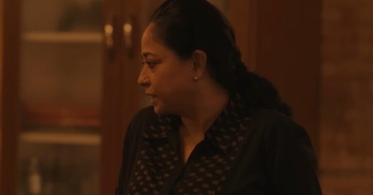 Web Series Bindiya Ke Bahubali 1 2025 08 40ca6f194f6ad48ce9bce67a7c74c930 16x9.jpg