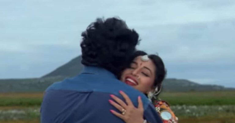 madhuri dixit rishi kapoor movie 3 2025 08 ecf3627153d9ee0f3be8d45cb124a16b 16x9.jpg