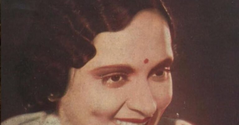 DURGA KHOTE 2025 09 fbf7d80ac33f73529fb1ab82d399a813 16x9.jpg